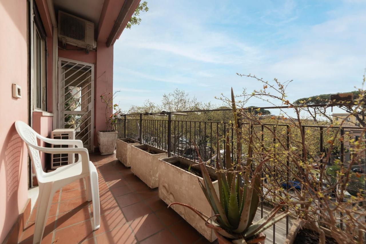 Monteverde Roomy Apartment Sun And Flowers Rom Exterior foto